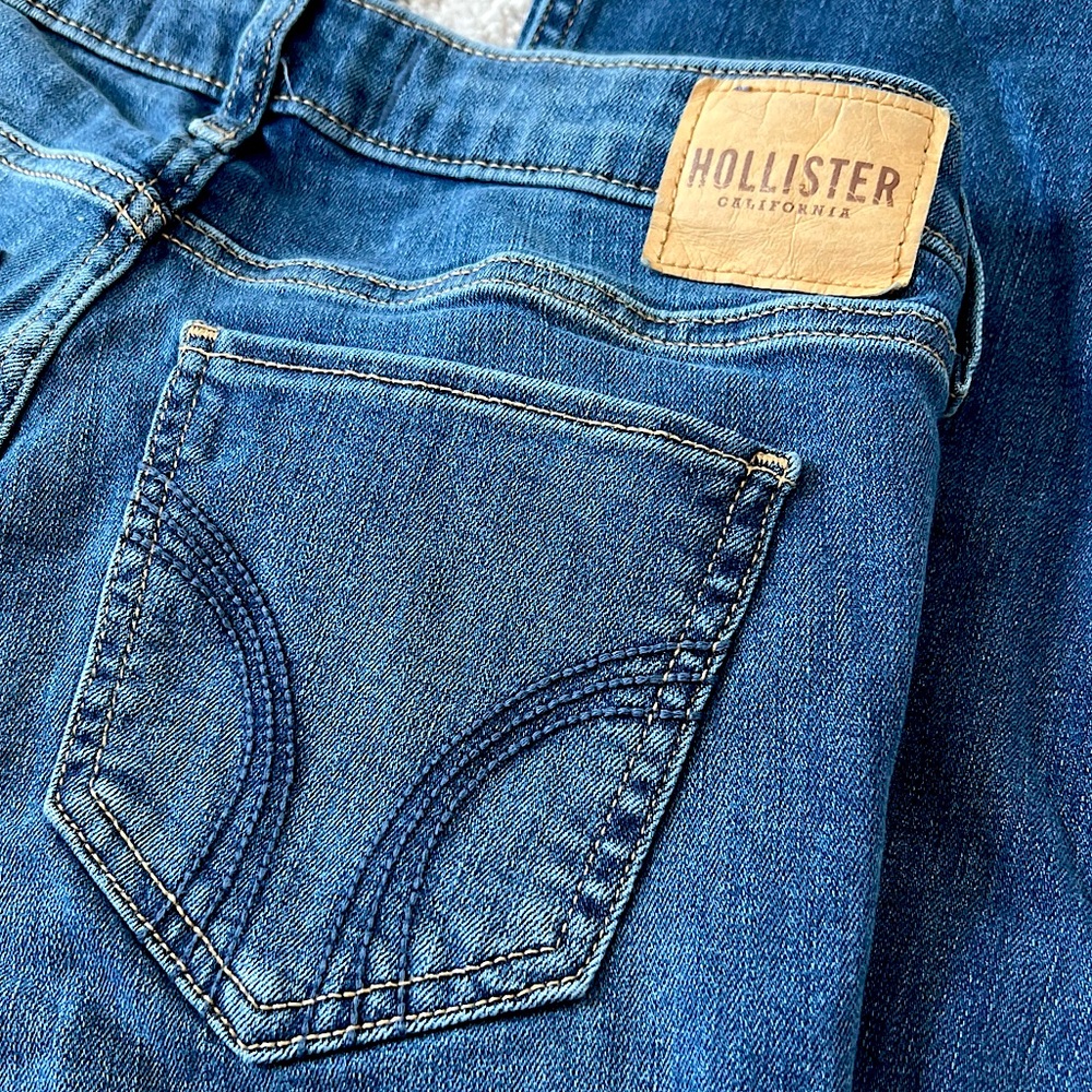 Hollister low-rise jeans
